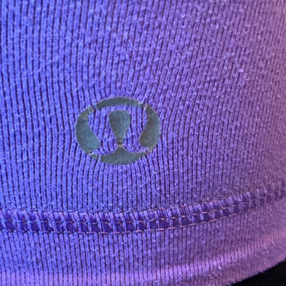 Lululemon size 4 No Limits Purple tank - Picture 6 of 6